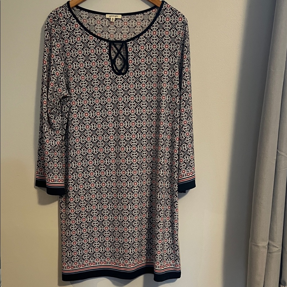 Chic Printed Navy and White 3/4 sleeve light weight shift Dress, XL